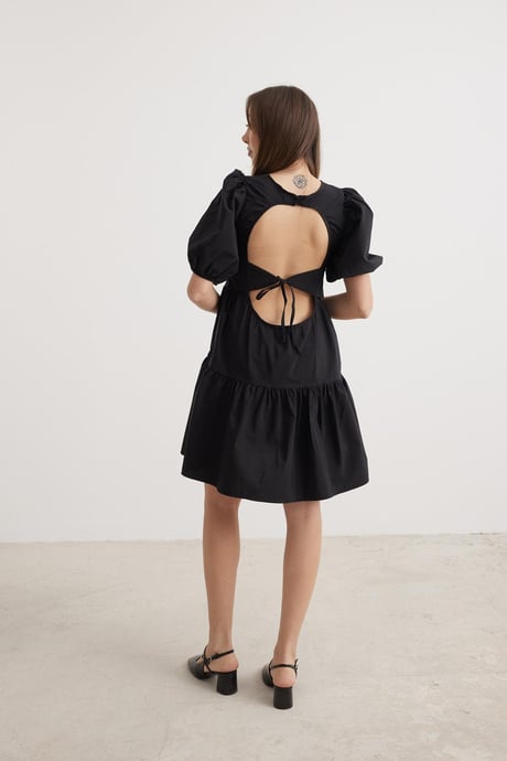 Sırt Bağlama Detaylı Kadın Elbise SİYAH