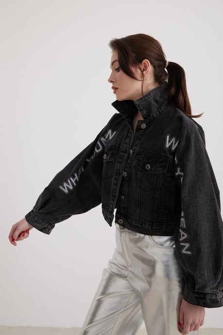 Yazı Detaylı Kadın Kot Ceket BLACK