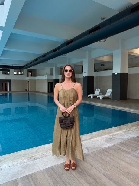 QULOVEYeni GelenlerHaki Pileli Elbise