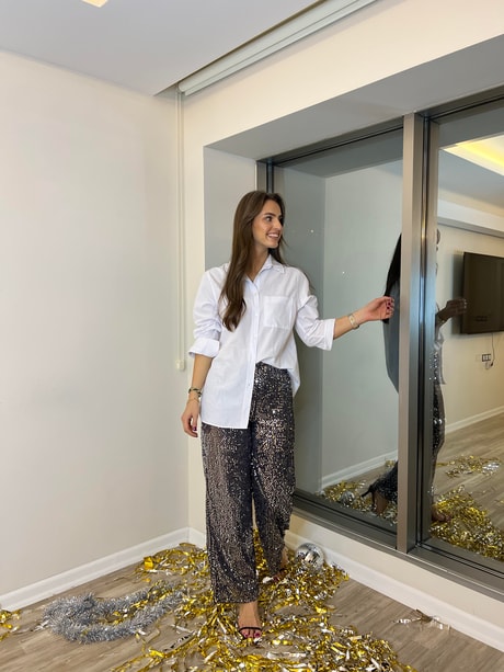 PULLU GÜMÜŞ RENGİ PANTOLON