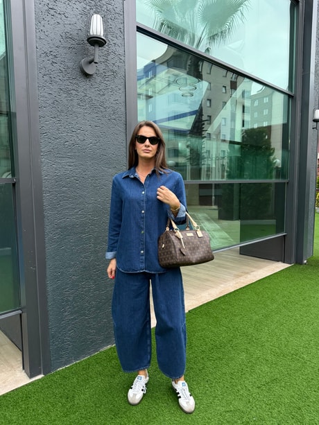 QULOVEYENİ GELENLERSlouchy Jeanlı Denim Takım