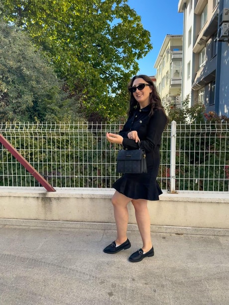 Altı Piliseli Kot Elbise