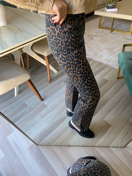 Leopar Desen Yüksek Bel Jean(Ürün Ön Sipariştir. 06.12.23 Tarihinden Sonra Gönderilecektir )