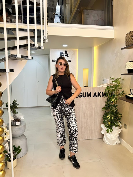 LEOPAR JEAN