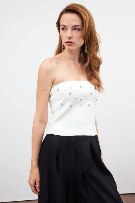 Ekru Triko Taşlı Crop Top