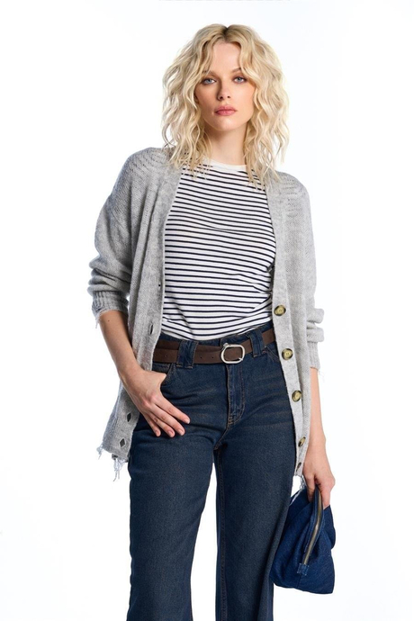 GRİ MELANJ YIRTIK DETAYLI HIRKA