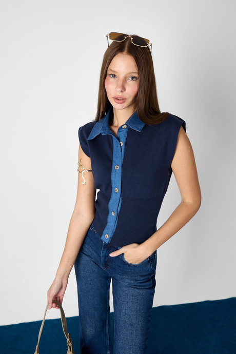 Lacivert Denim Yaka Detalı Triko Bluz