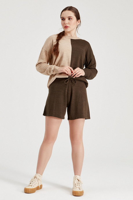 Sherin Woman  KKhaki Two Color Soft Sweater-Shorts Set SWTK4081HK