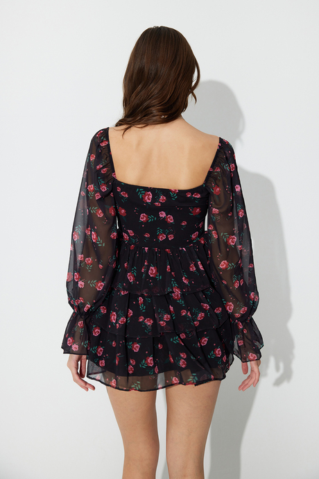 Siyah Çiçek Desenli Fırfırlı Mini Şifon Elbise SS23D4742Sİ