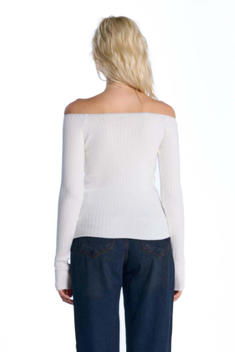 Bej Düşük Omuzlu Triko Bluz