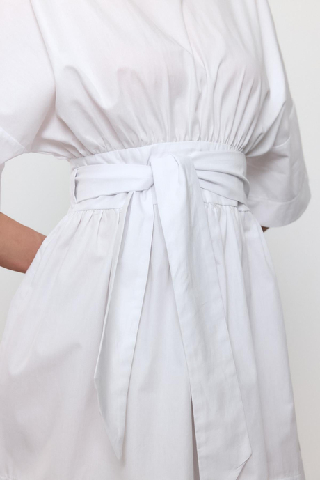 Beyaz %100 Cotton Beli Kemerli Mini Elbise