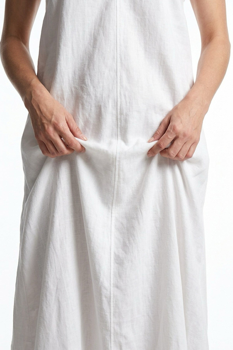 Beyaz Oversize Uzun Elbise