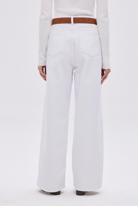 BEYAZ BOL PAÇALI JEAN