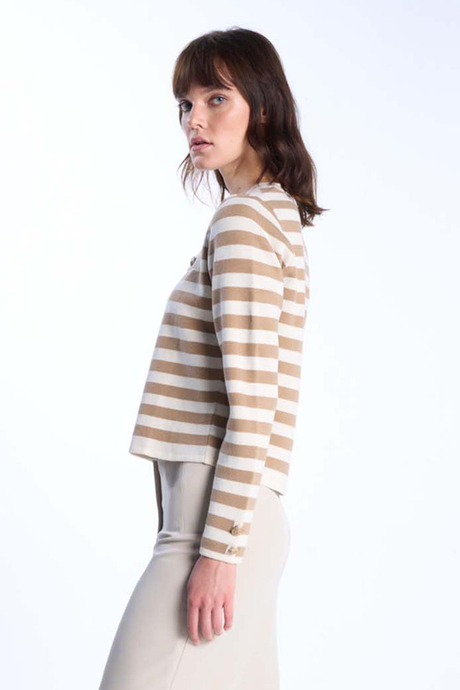 Çizgili Düğmeli Hırka