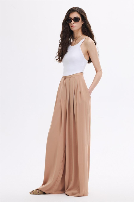 Camel Pile Detaylı Bol Paça Pantolon