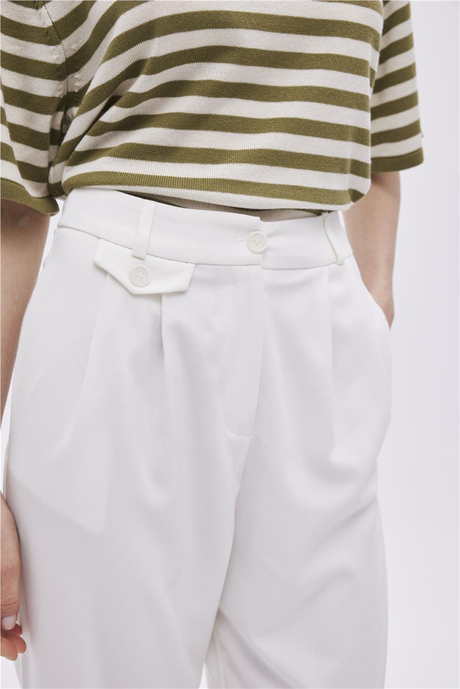 Ekru Düğme Detaylı Yüksek Bel Pantolon