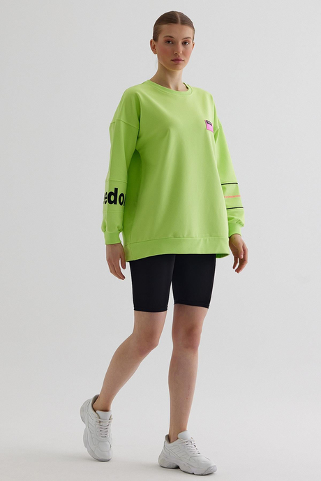 Fıstık Yeşili Bisiklet Yaka Sweatshirt SS23SW4703FY