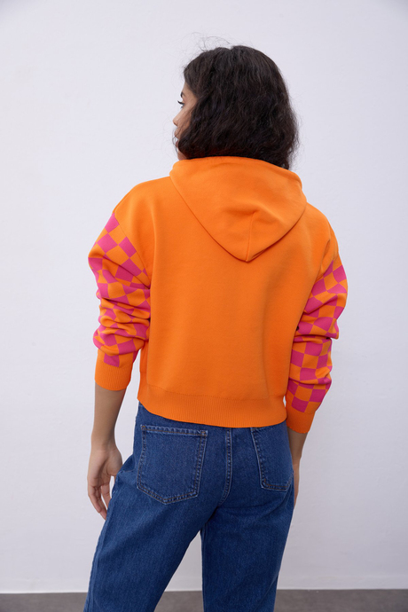 Fuşya Kapüşonlu Dama Desenli Sweat SWK4455FU