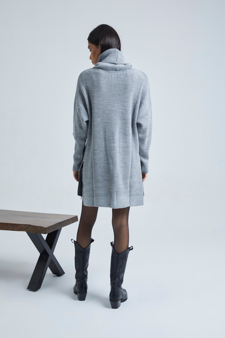 Kadın Gri Balıkçı Yaka Uzun Kollu Oversize Triko Tunik SWT4119GR