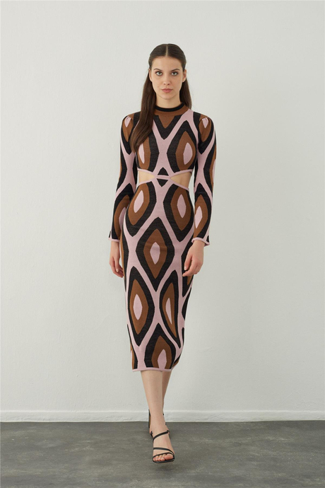 Pencere detaylı uzun triko elbise