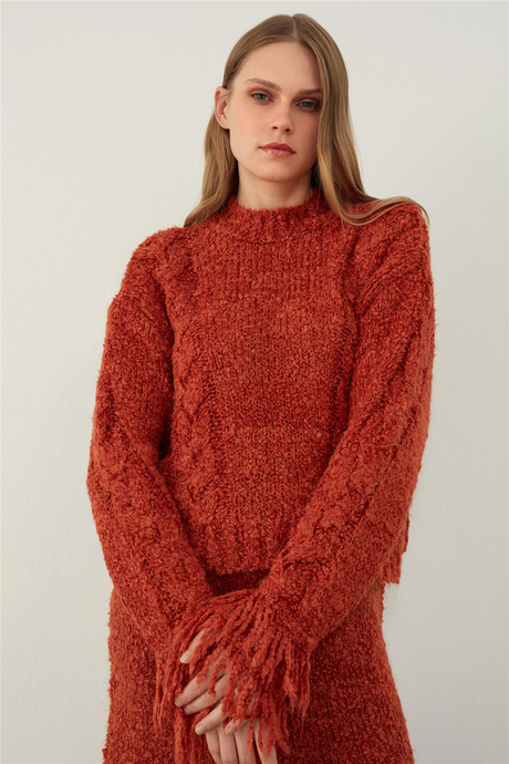 SAÇ ÖRGÜLÜ PÜSKÜLLÜ TAKIM