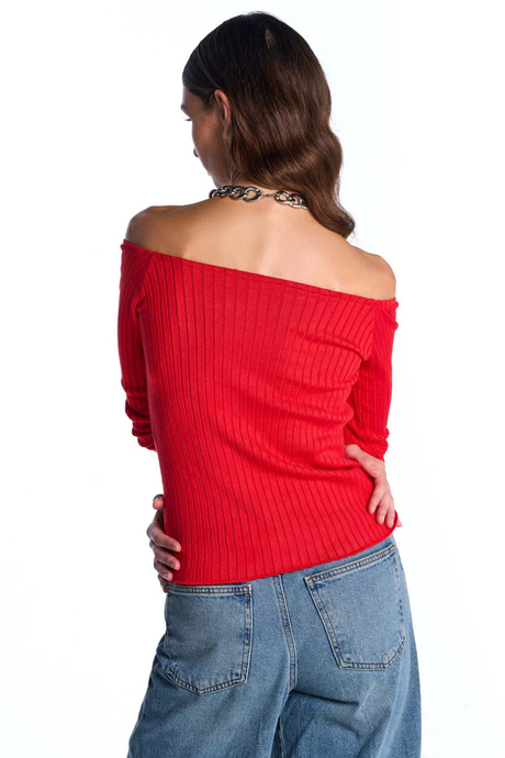 Kırmızı Düşük Omuzlu Triko Bluz