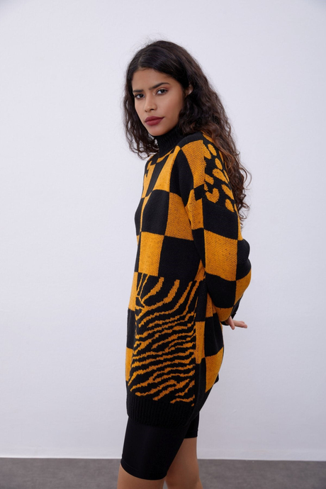 Oranj Desenli Oversize Triko Kazak SWK4441OR