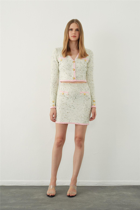 Chanel V yaka düğmeli Triko hırka