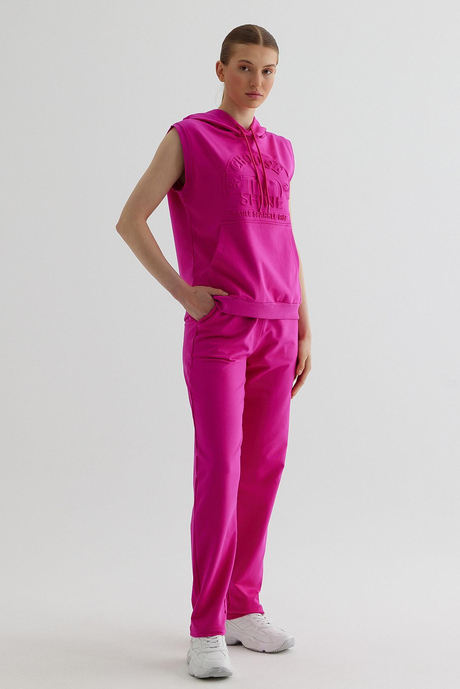 Pembe Kapüşonlu Sıfır Kollu Örme Takım SS23TK4701PE