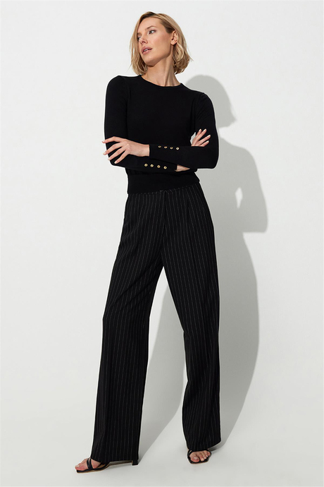 Black Basic Knit Sweater SWK4626Sİ