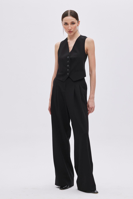 Siyah Çift Pileli Geniş Paça Pantolon