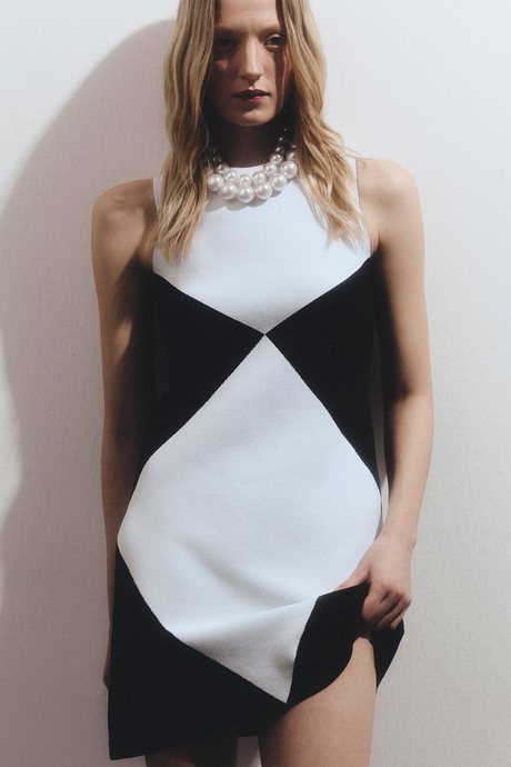 Black Geometric Patterned Mini Knitwear Dress