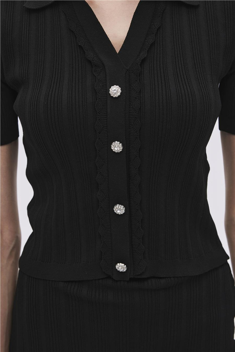 Siyah Gömlek Yaka Triko Bluz