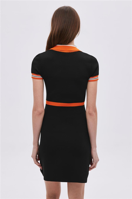 Siyah Polo Yaka Triko Elbise