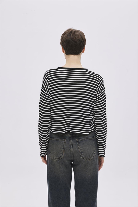 SİYAH ÇİZGİLİ BASİC KAZAK