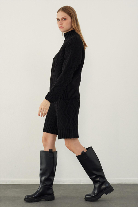 Örgülü Kazak Şort Triko Takım