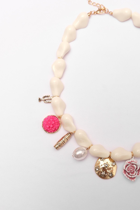 Suni İncili Charm Kolye