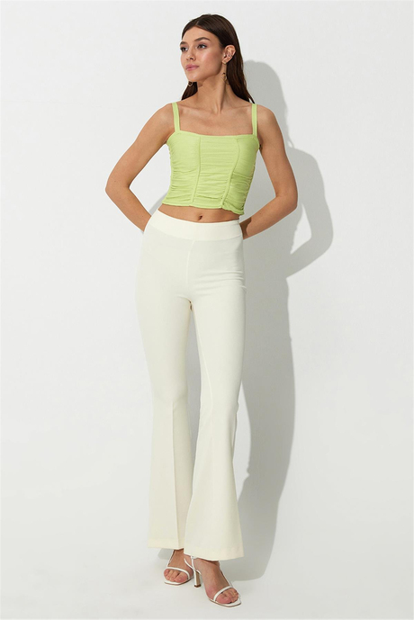 Yeşil Büzgülü Kare Yaka Triko Atlet SWA4641YE