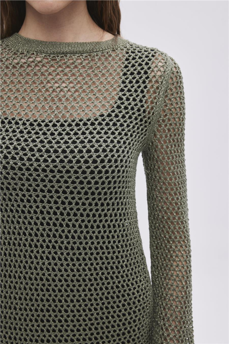 DELİKLİ UZUN TRİKO ELBİSE