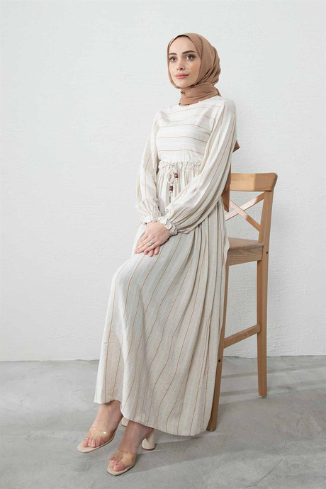 İndirimli Tesettür Giyim Modelleri | Moda Ala ile Şıklık Seninle | Beli Büzgülü Ala Elbise CamelBeli Büzgülü Ala Elbise Camel