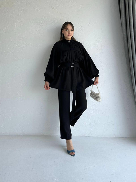 Beli Kemerli Büzgülü Takım Siyah | Moda AlaBeli Kemerli Büzgülü Takım Siyah