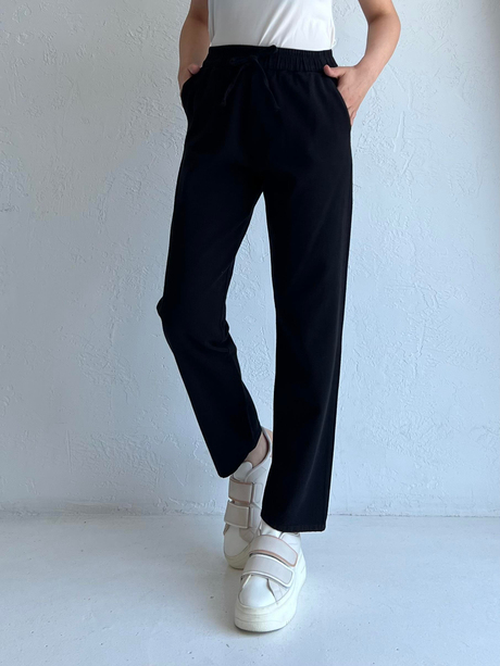 Beli Lastikli Gabardin Pantolon Siyah - Moda AlaBeli Lastikli Gabardin Pantolon Siyah