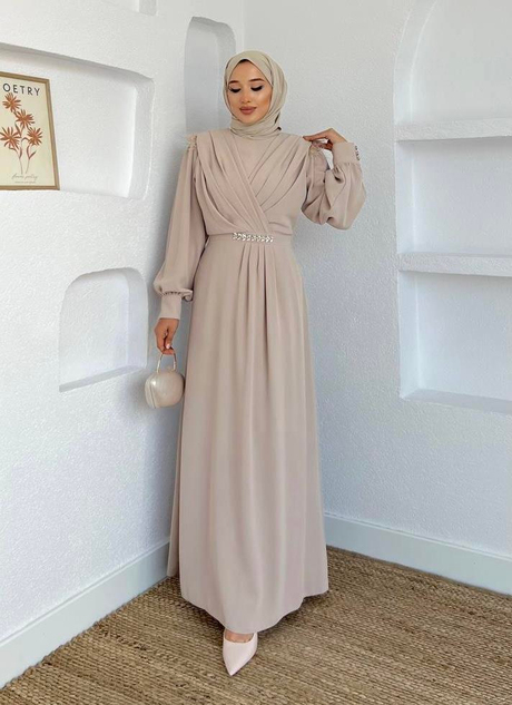 Beli Taşlı Krep Drapeli Elbise Taş - Moda AlaBeli Taşlı Krep Drapeli Elbise Taş