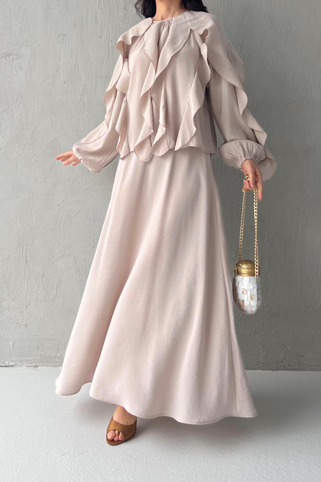 Bluzu Fırfırlı Takım Bej
