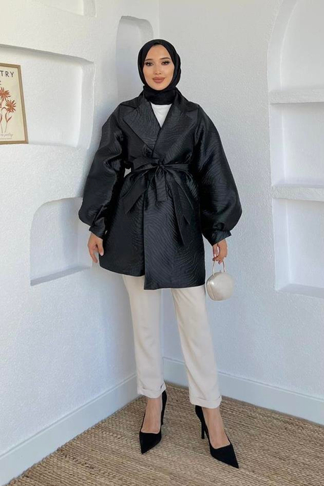 Broşlu Tafta Ceket Siyah - Moda AlaBroşlu Tafta Ceket Siyah