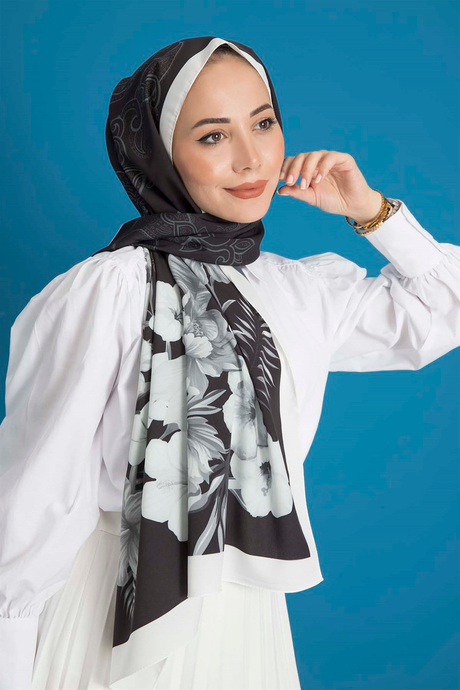 Çiçek Desenli Şal - Beyaz
