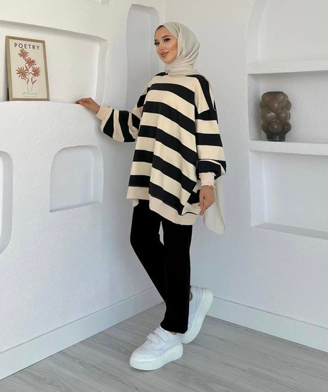 Çizgili Oversize Sweatshirt Siyah