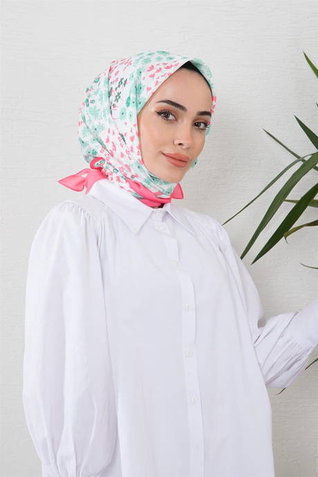 Çok Çiçekli Eşarp Pembe