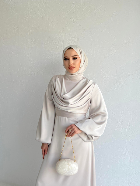 Degajeli Saten Elbise Taş | Moda AlaDegajeli Saten Elbise Taş