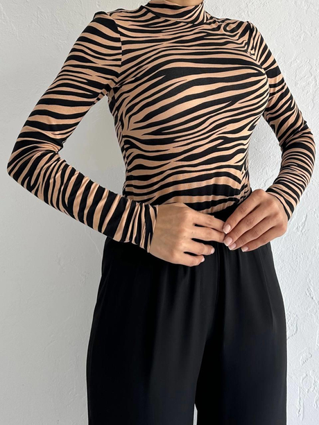 Desenli Balıkçı Body Camel-Siyah